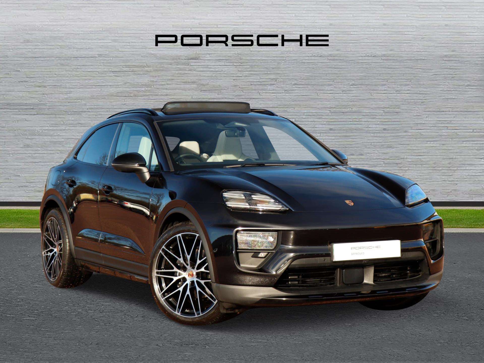 Main listing image - Porsche Macan