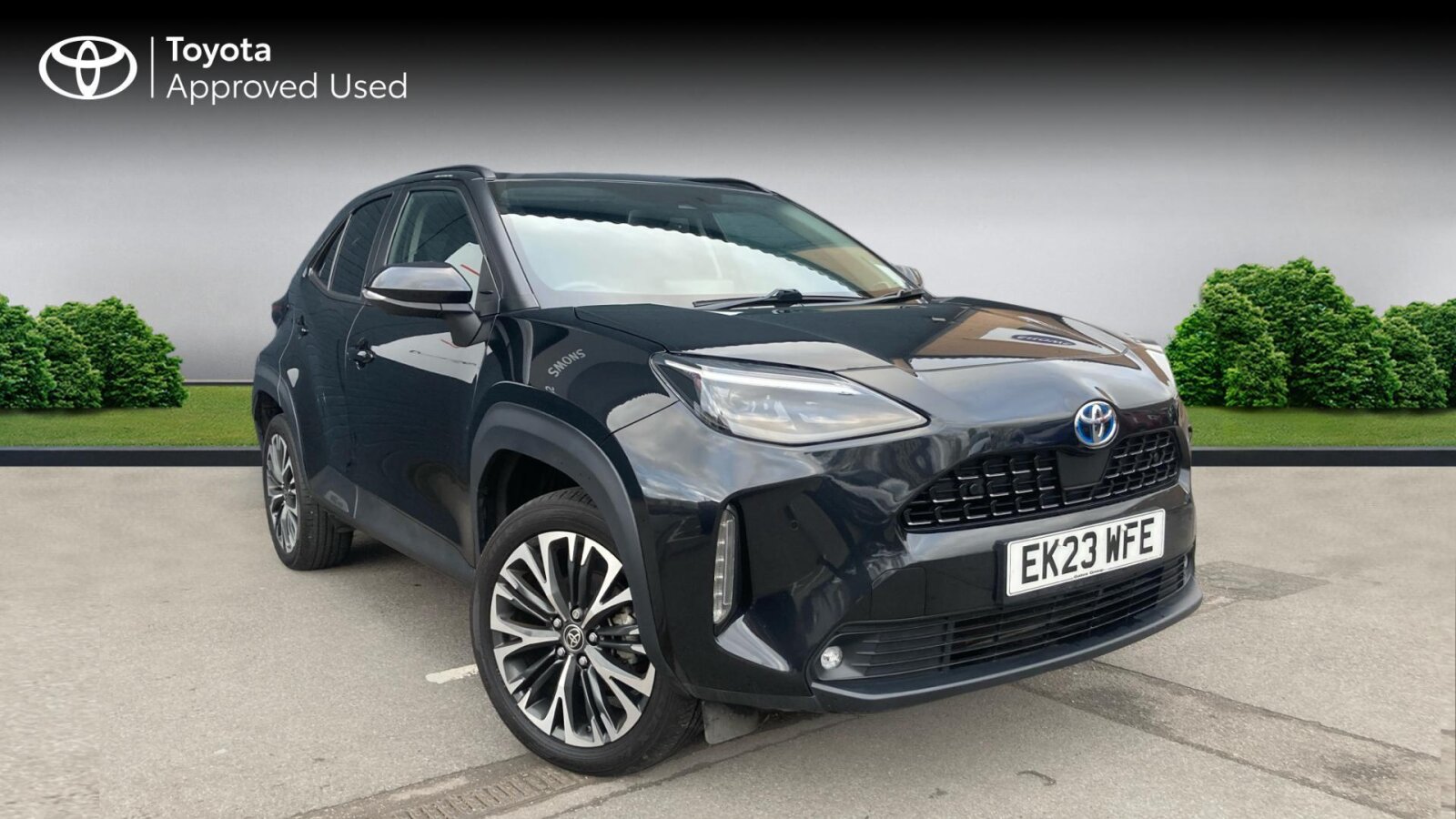 Main listing image - Toyota Yaris Cross