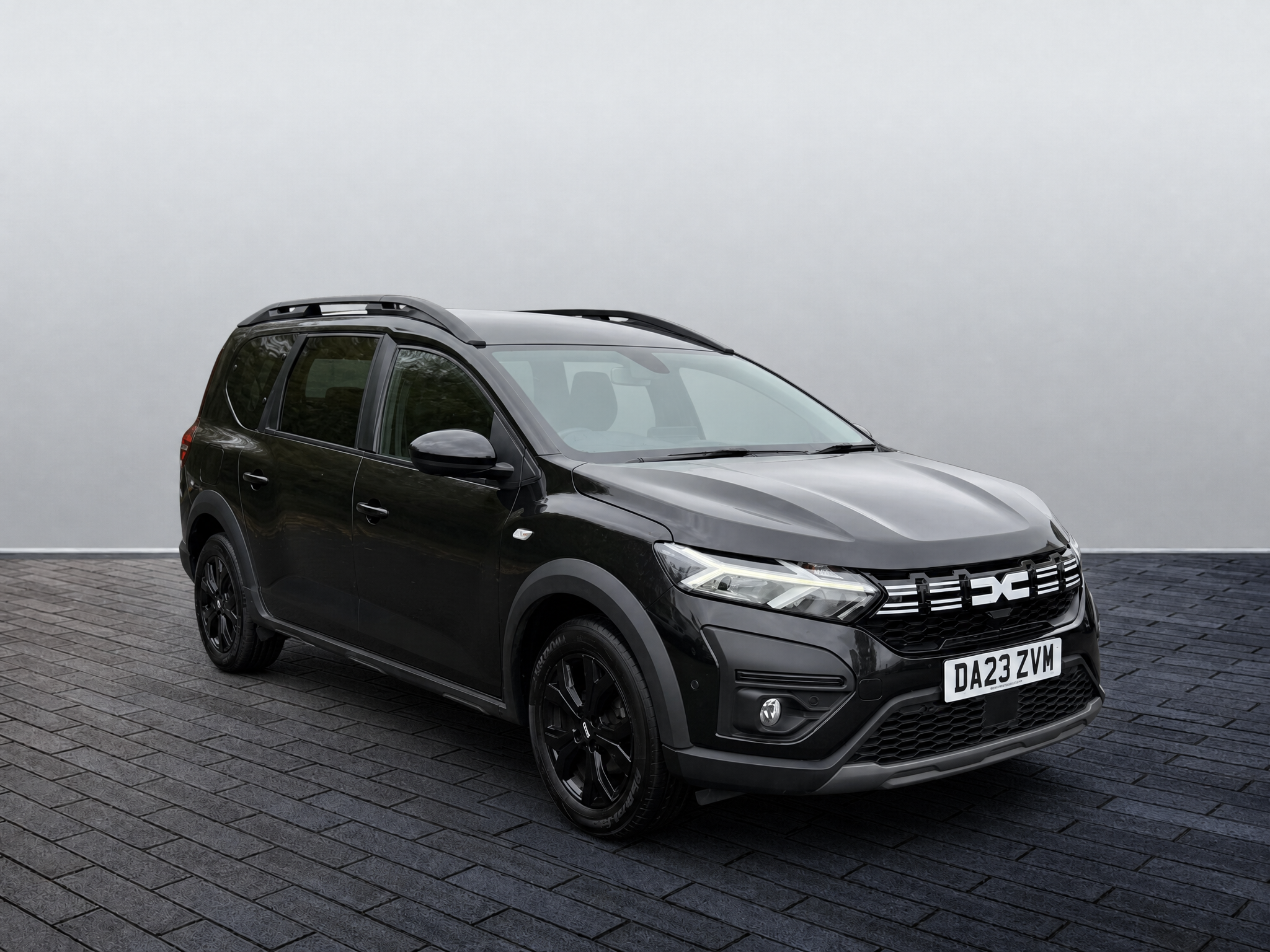 Main listing image - Dacia Jogger