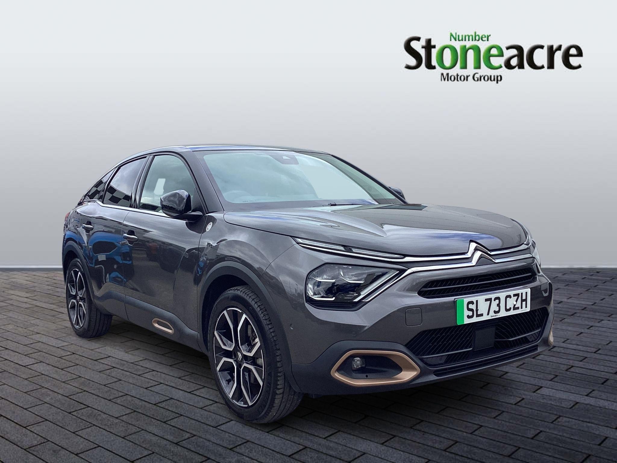 Main listing image - Citroen C4