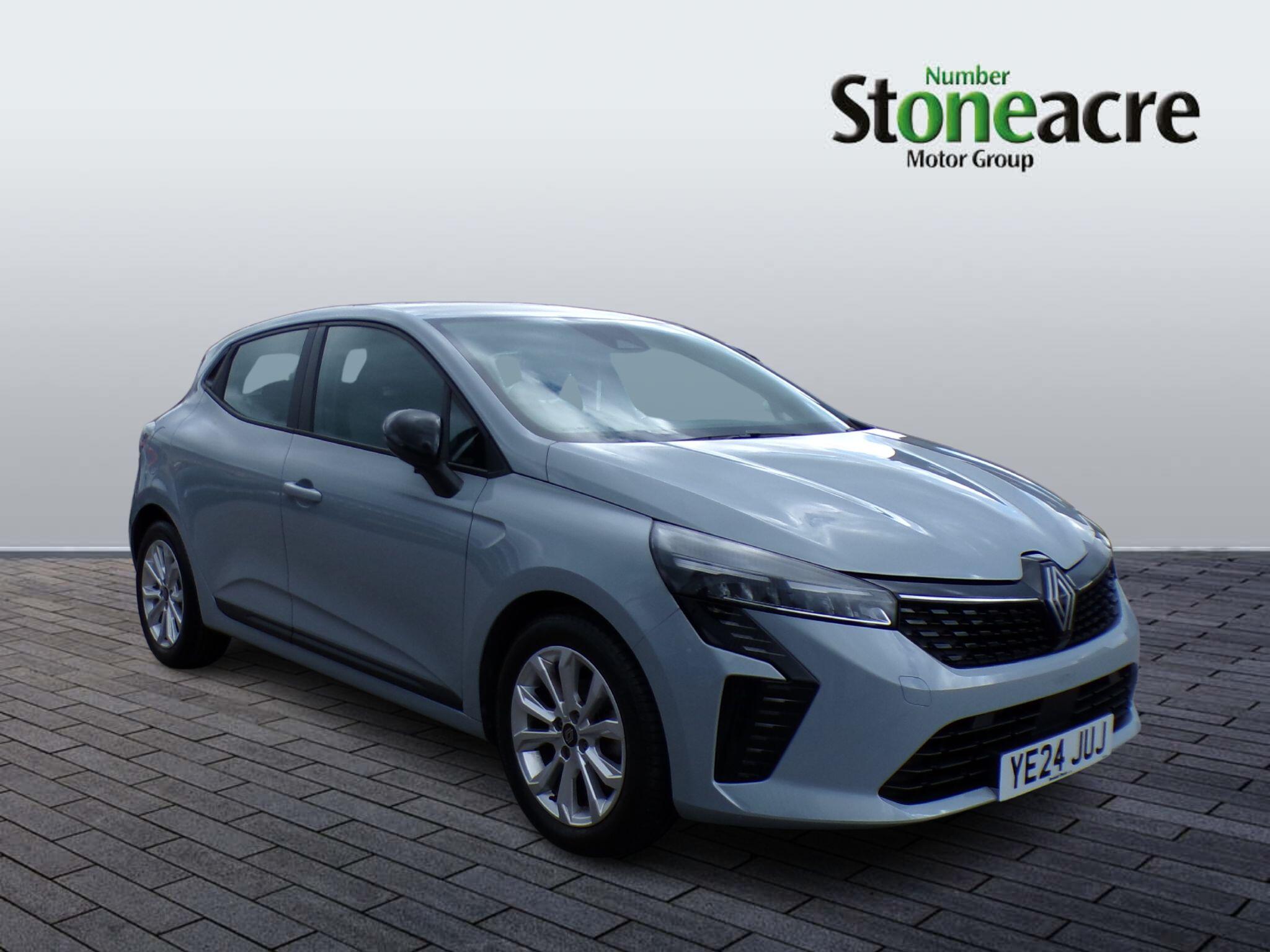 Main listing image - Renault Clio