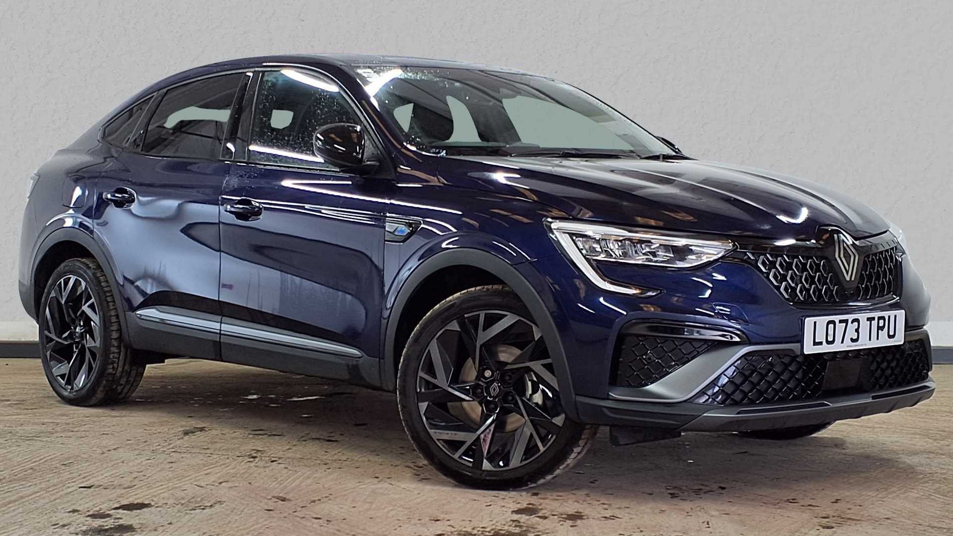 Main listing image - Renault Arkana