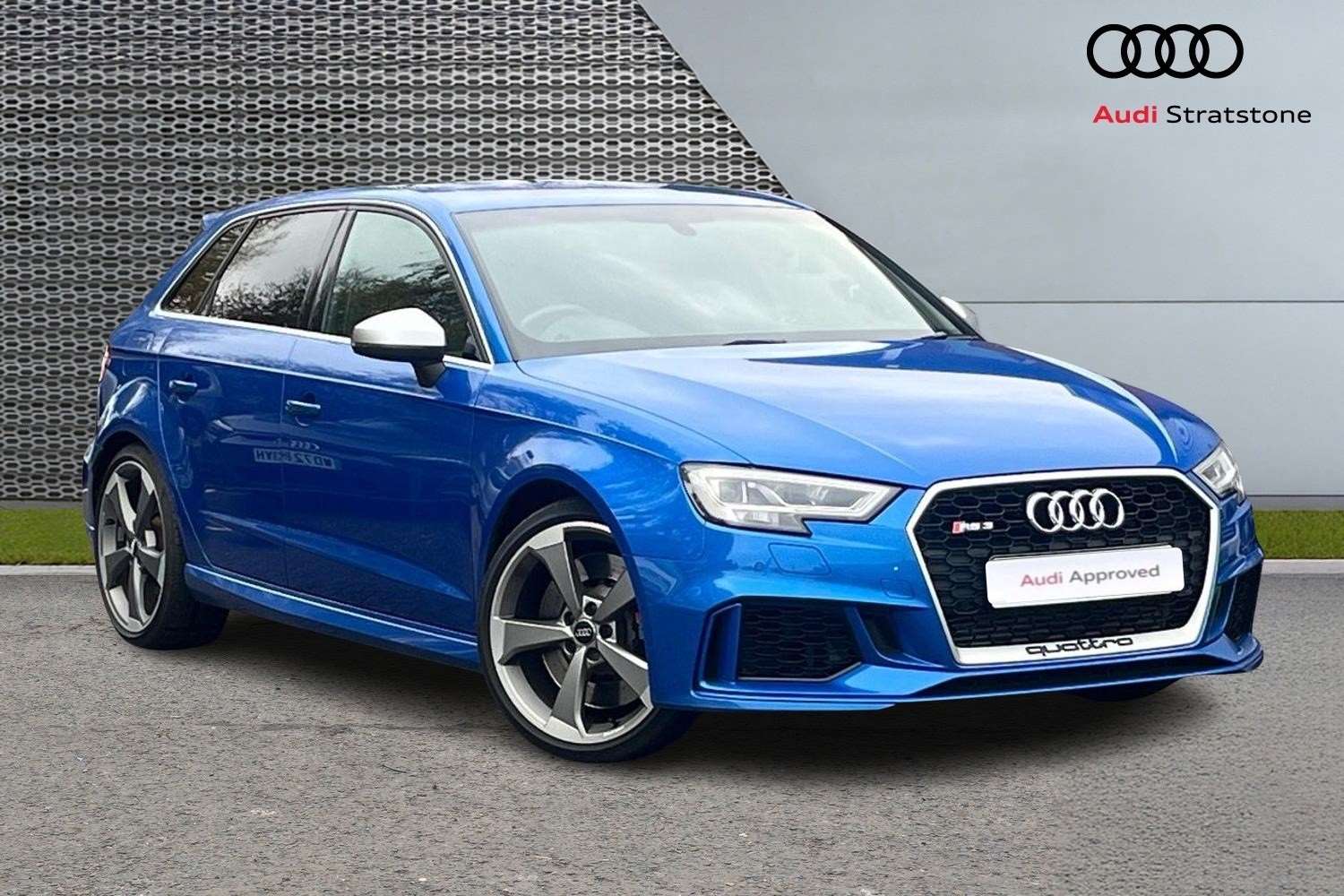 Main listing image - Audi RS3