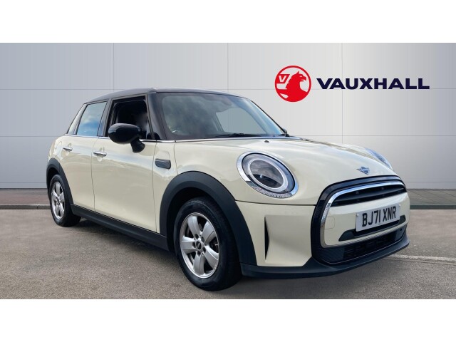 Main listing image - MINI Hatchback 5dr