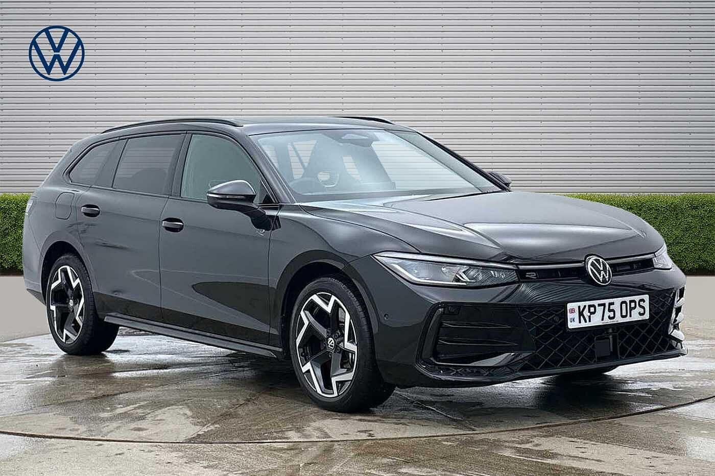 Main listing image - Volkswagen Passat