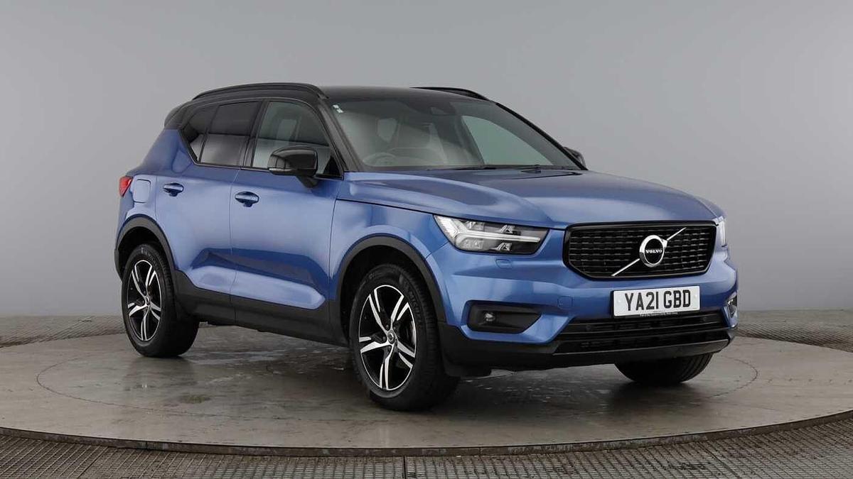 Main listing image - Volvo XC40