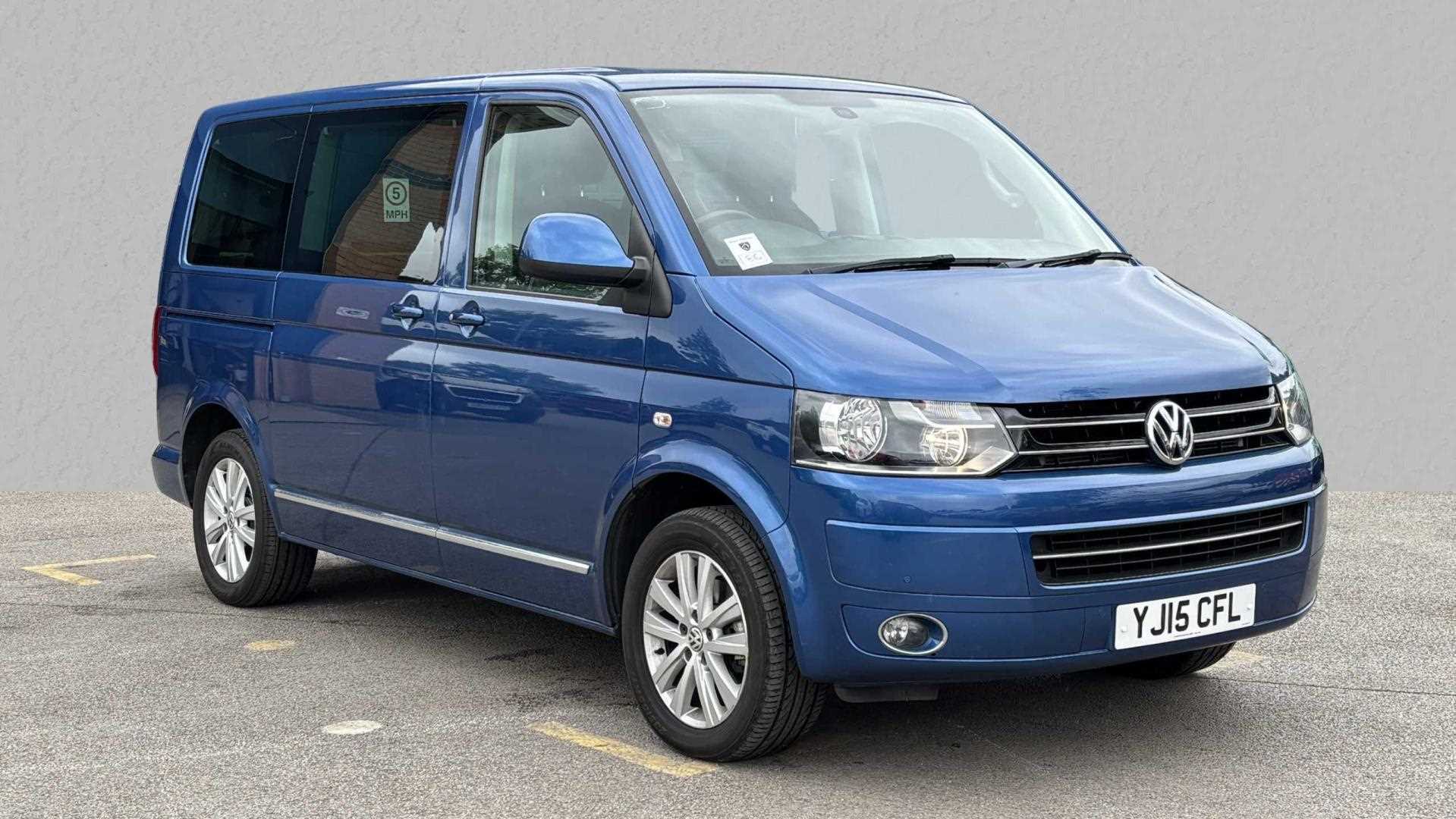 Main listing image - Volkswagen Caravelle