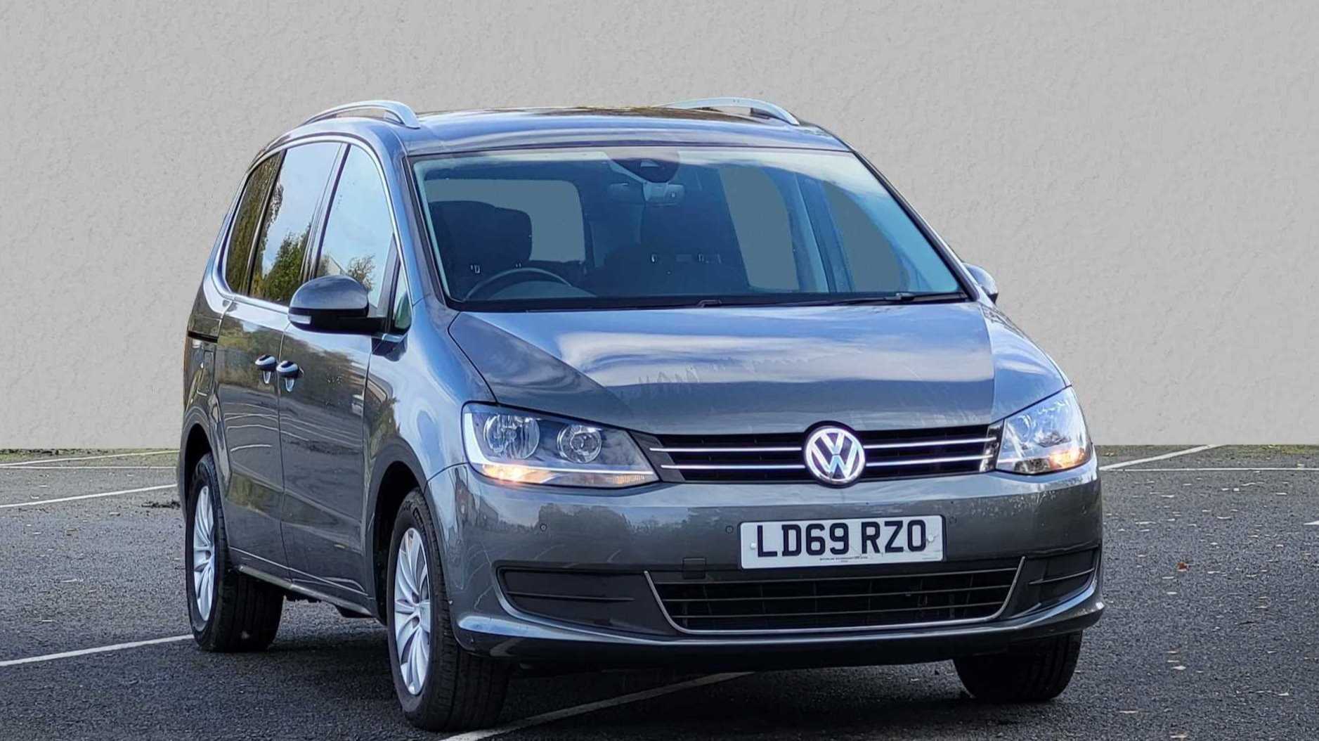 Main listing image - Volkswagen Sharan