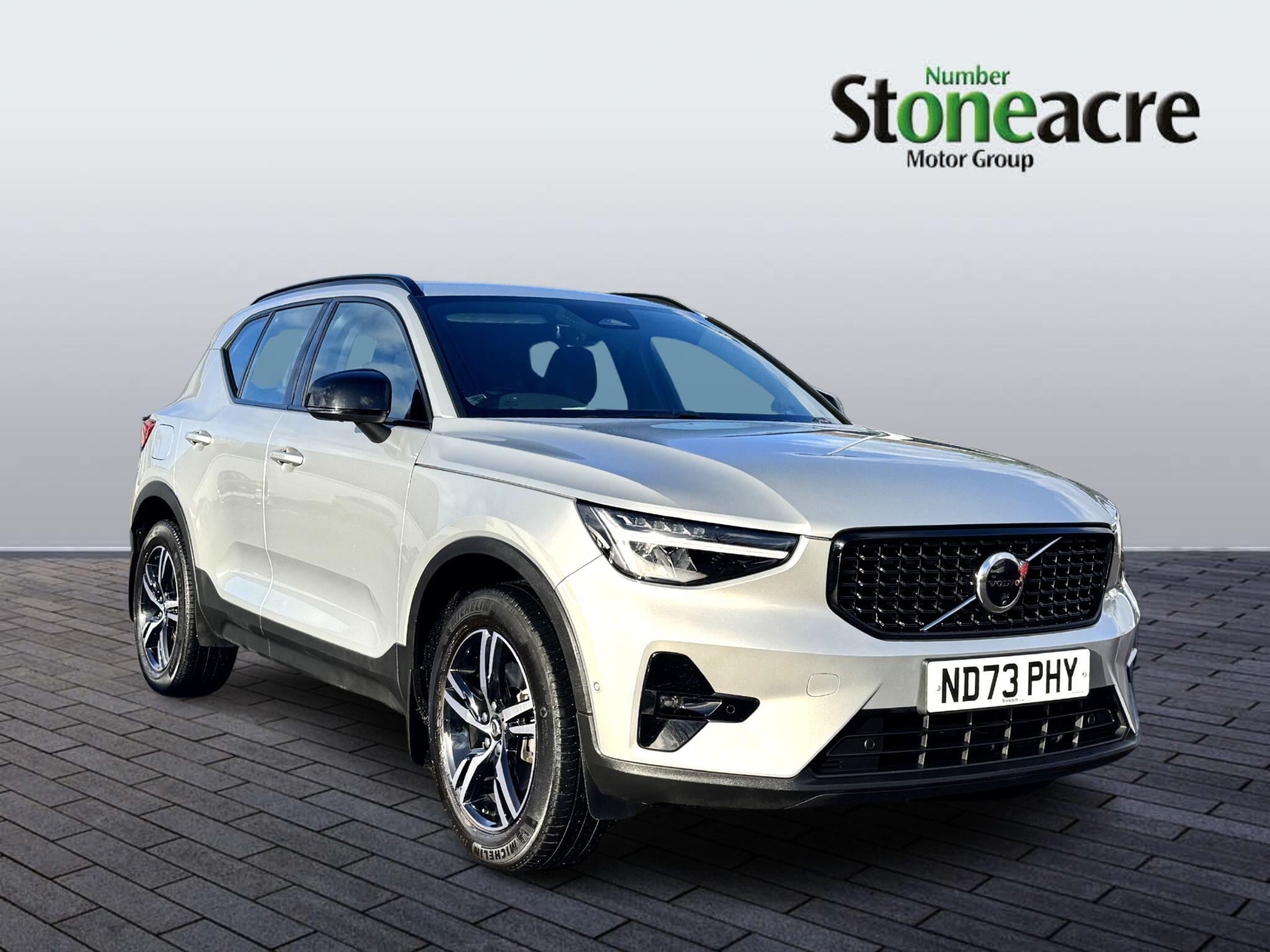 Main listing image - Volvo XC40