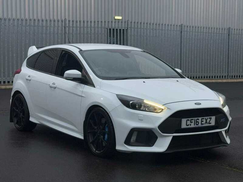 Main listing image - Ford Focus RS