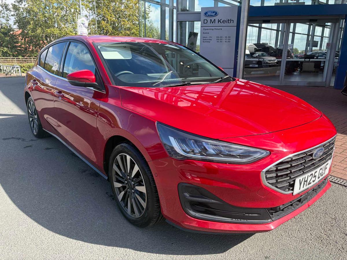 Main listing image - Ford Focus