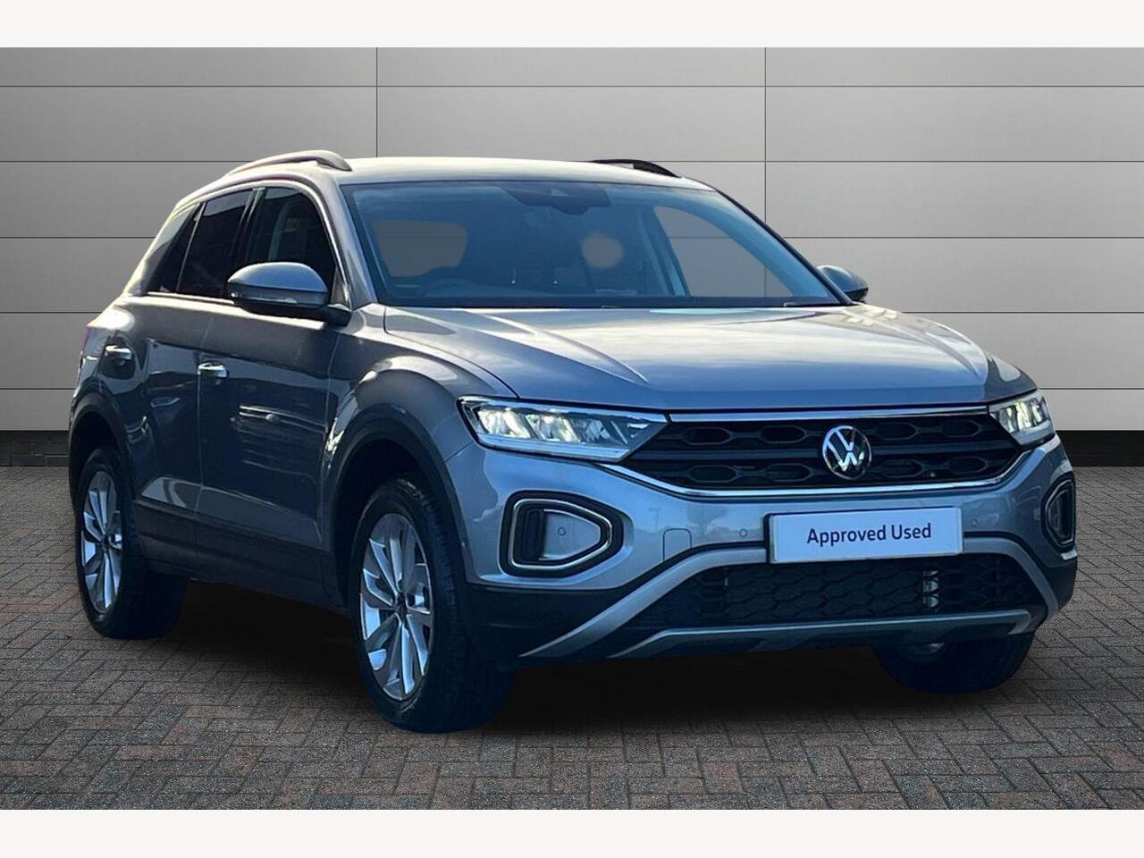 Main listing image - Volkswagen T-Roc