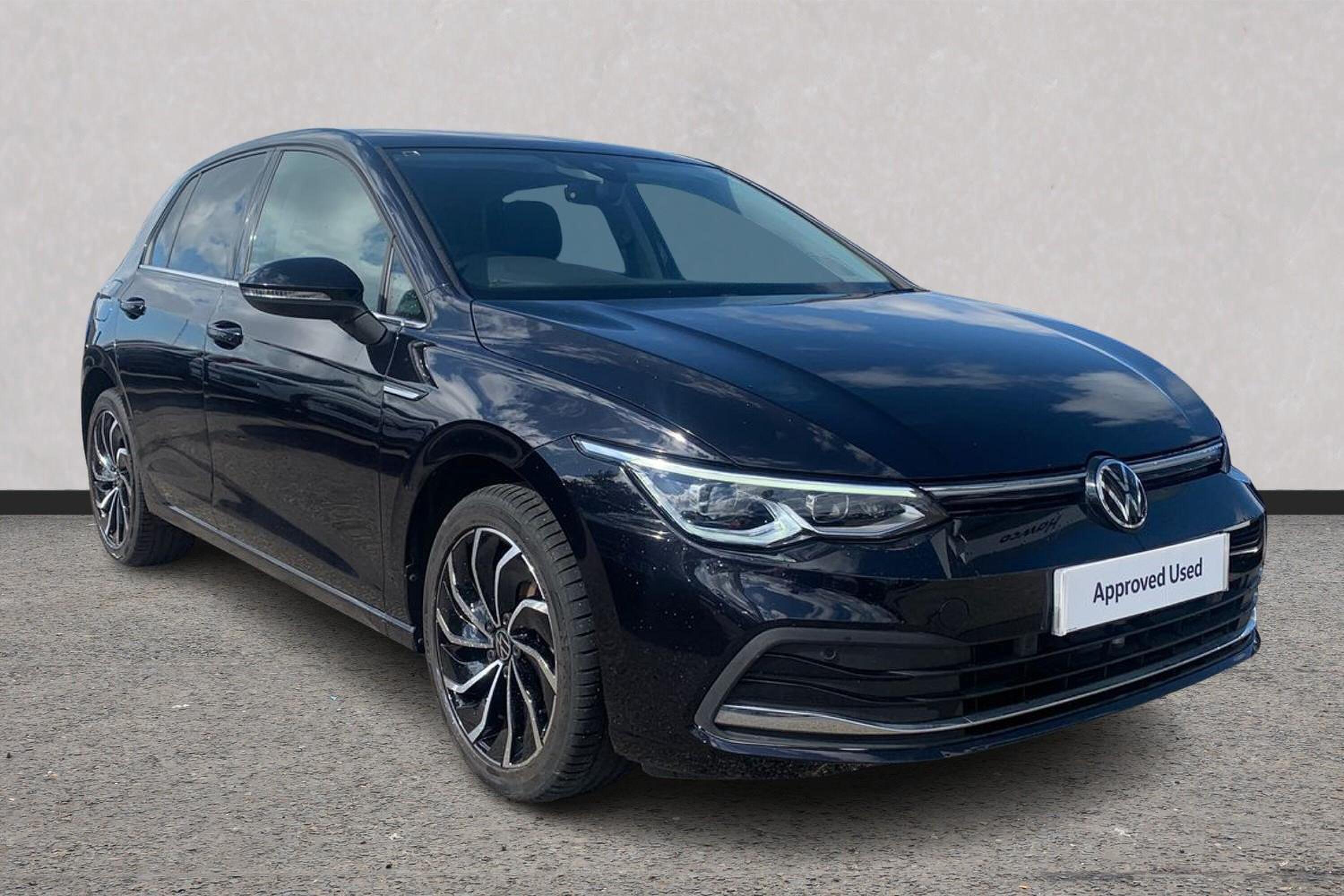 Main listing image - Volkswagen Golf