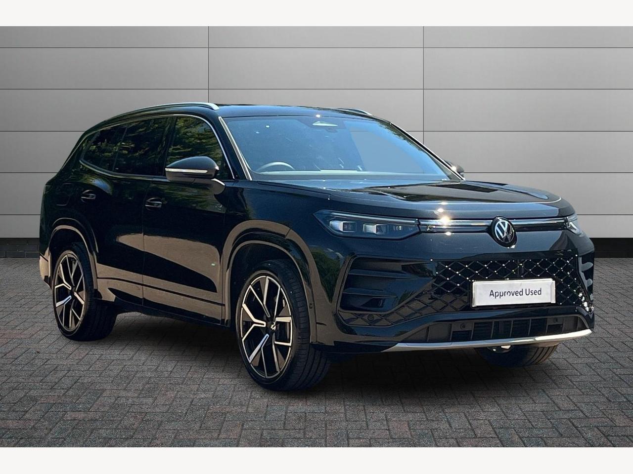 Main listing image - Volkswagen Tayron