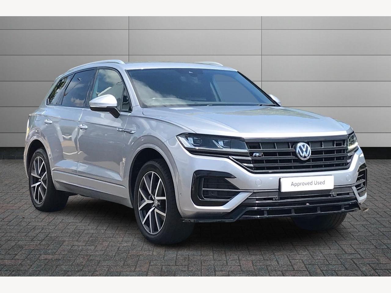 Main listing image - Volkswagen Touareg