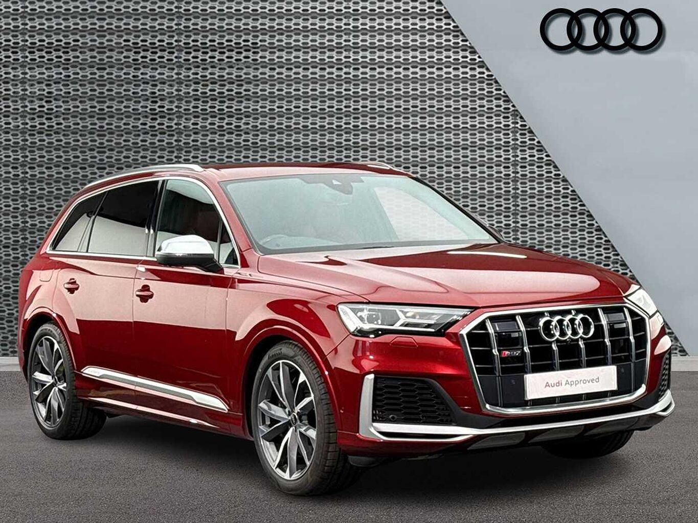 Main listing image - Audi Q7