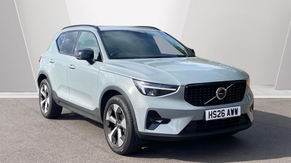 Main listing image - Volvo XC40