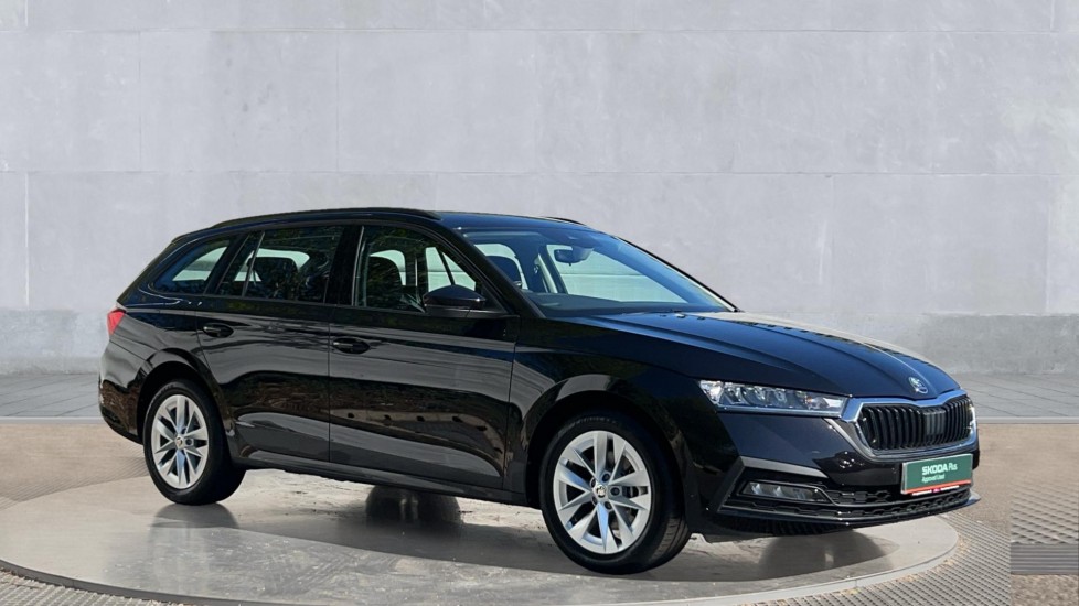 Main listing image - Skoda Octavia Estate