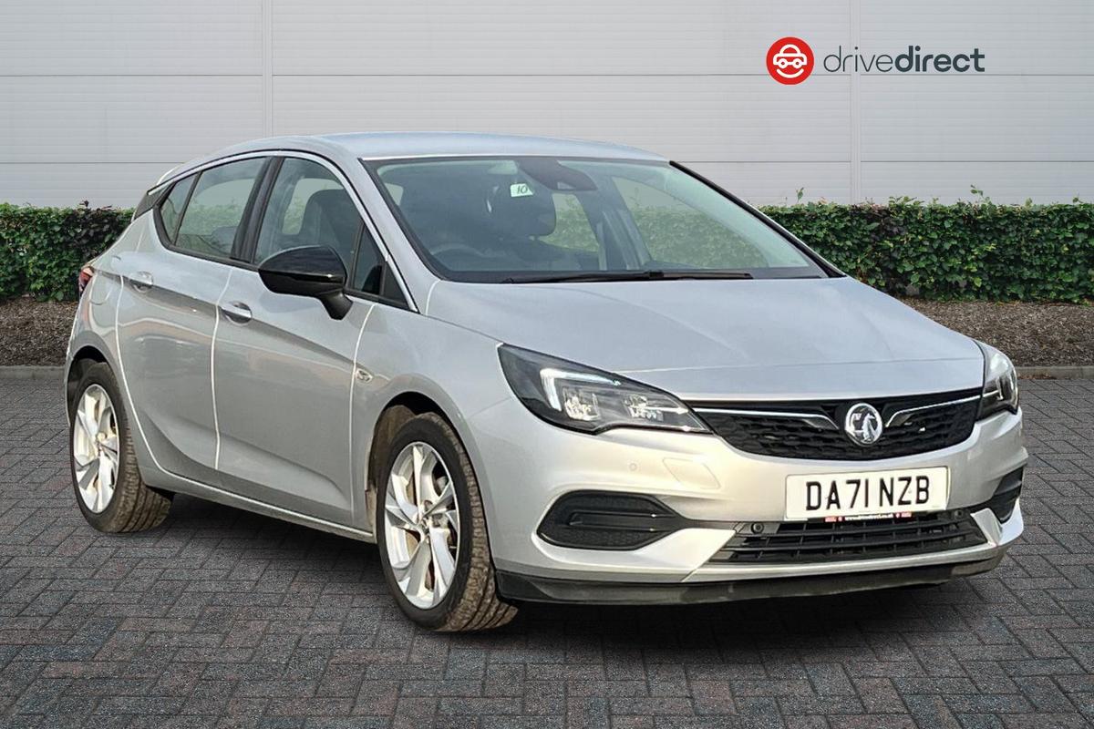 Main listing image - Vauxhall Astra