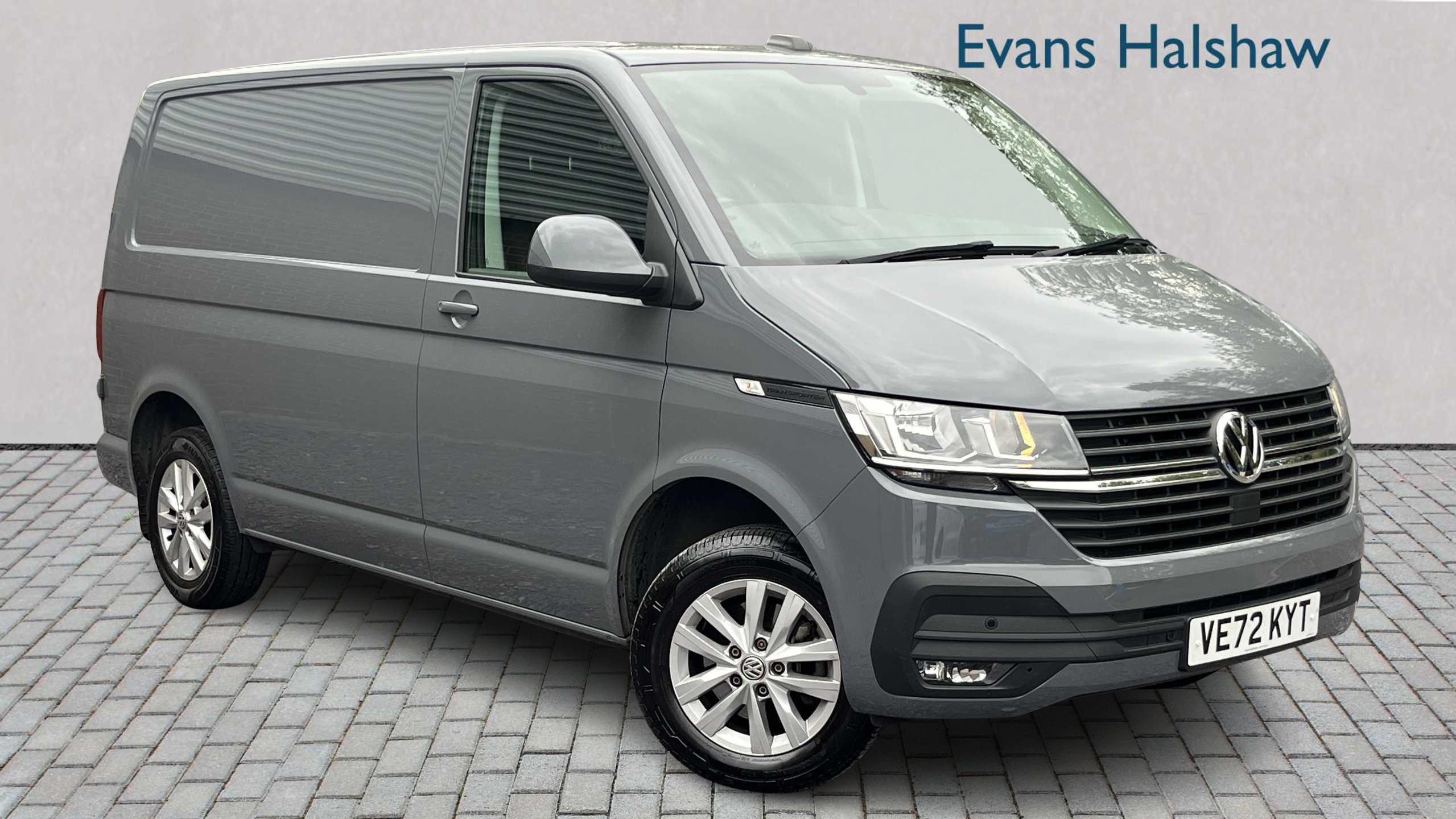 Main listing image - Volkswagen Transporter