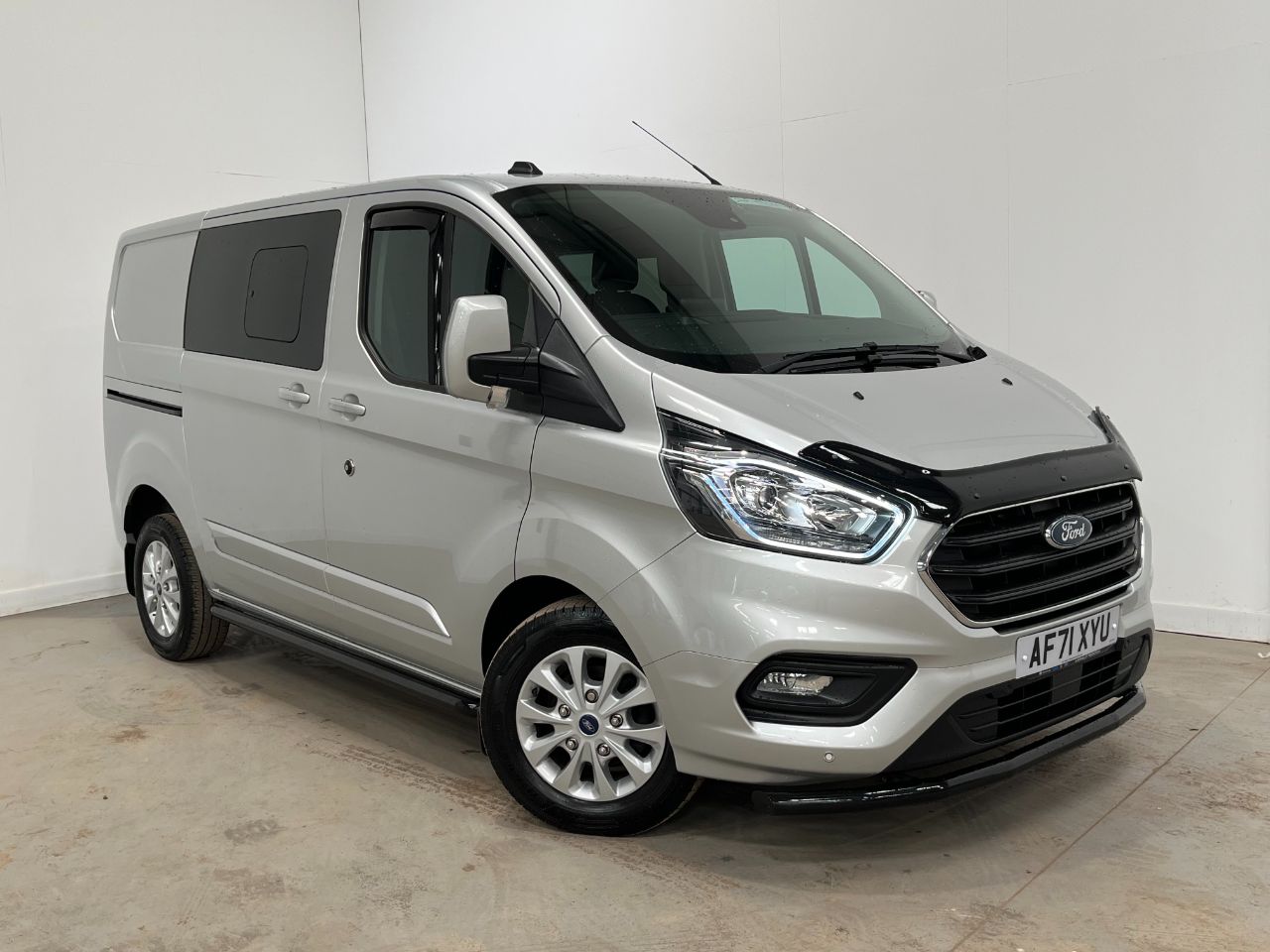 Main listing image - Ford Transit Custom