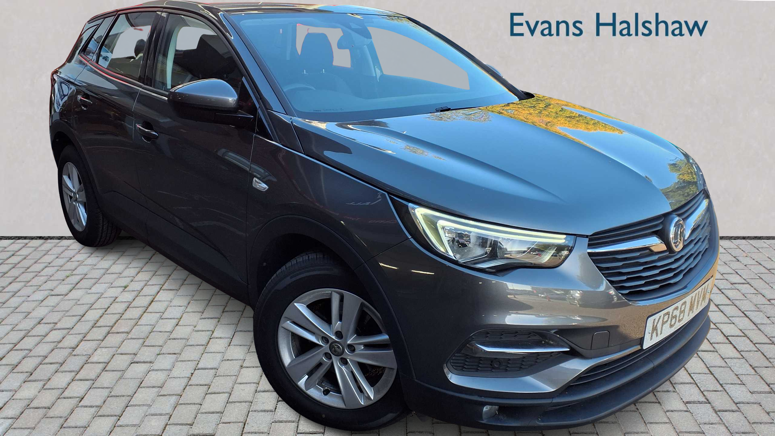 Main listing image - Vauxhall Grandland X