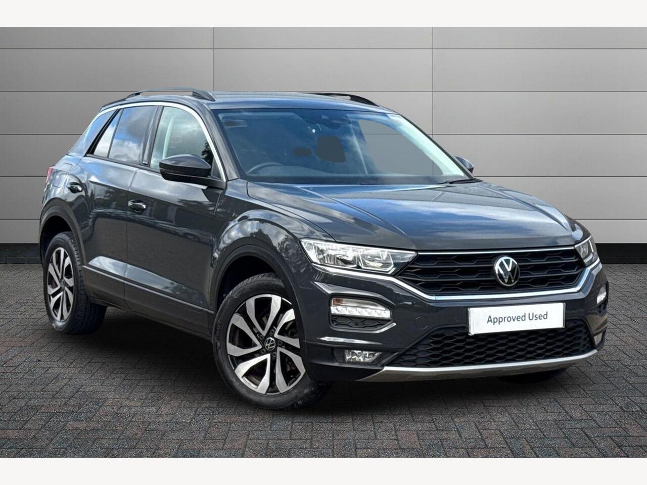 Main listing image - Volkswagen T-Roc