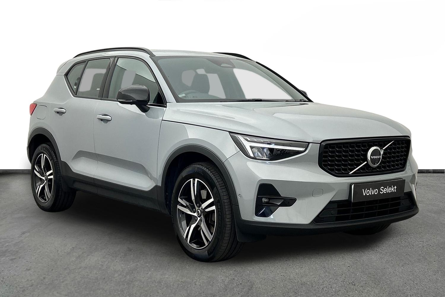 Main listing image - Volvo XC40
