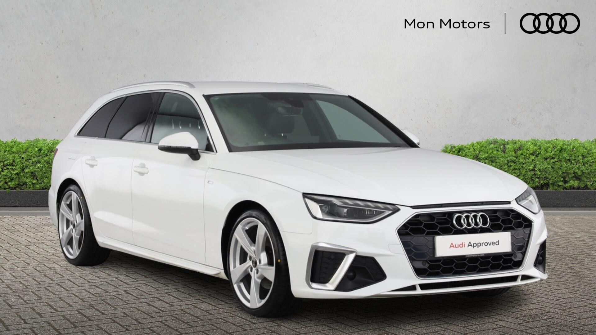 Main listing image - Audi A4