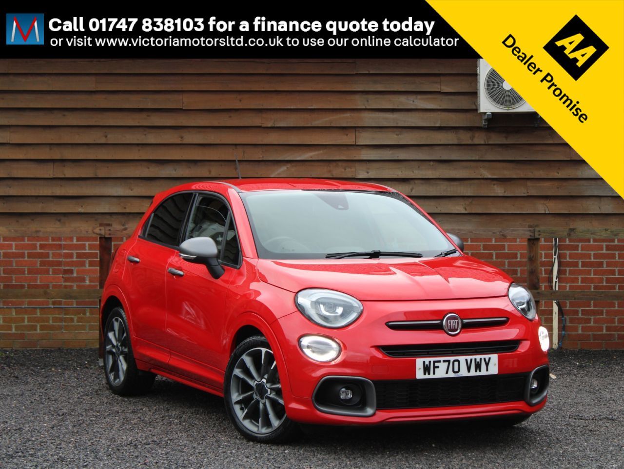 Main listing image - Fiat 500X