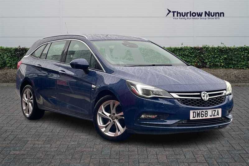 Main listing image - Vauxhall Astra Sports Tourer