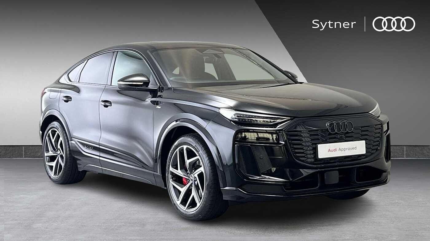Main listing image - Audi Q6 e-tron