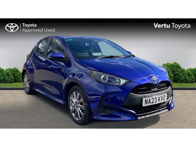 Main listing image - Toyota Yaris