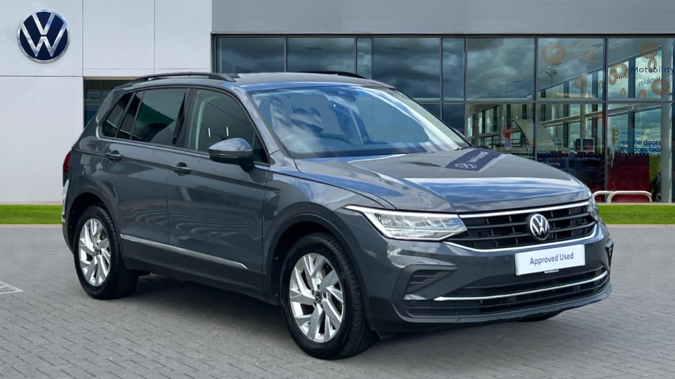 Main listing image - Volkswagen Tiguan