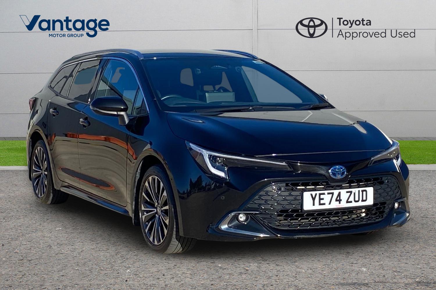 Main listing image - Toyota Corolla Touring Sport