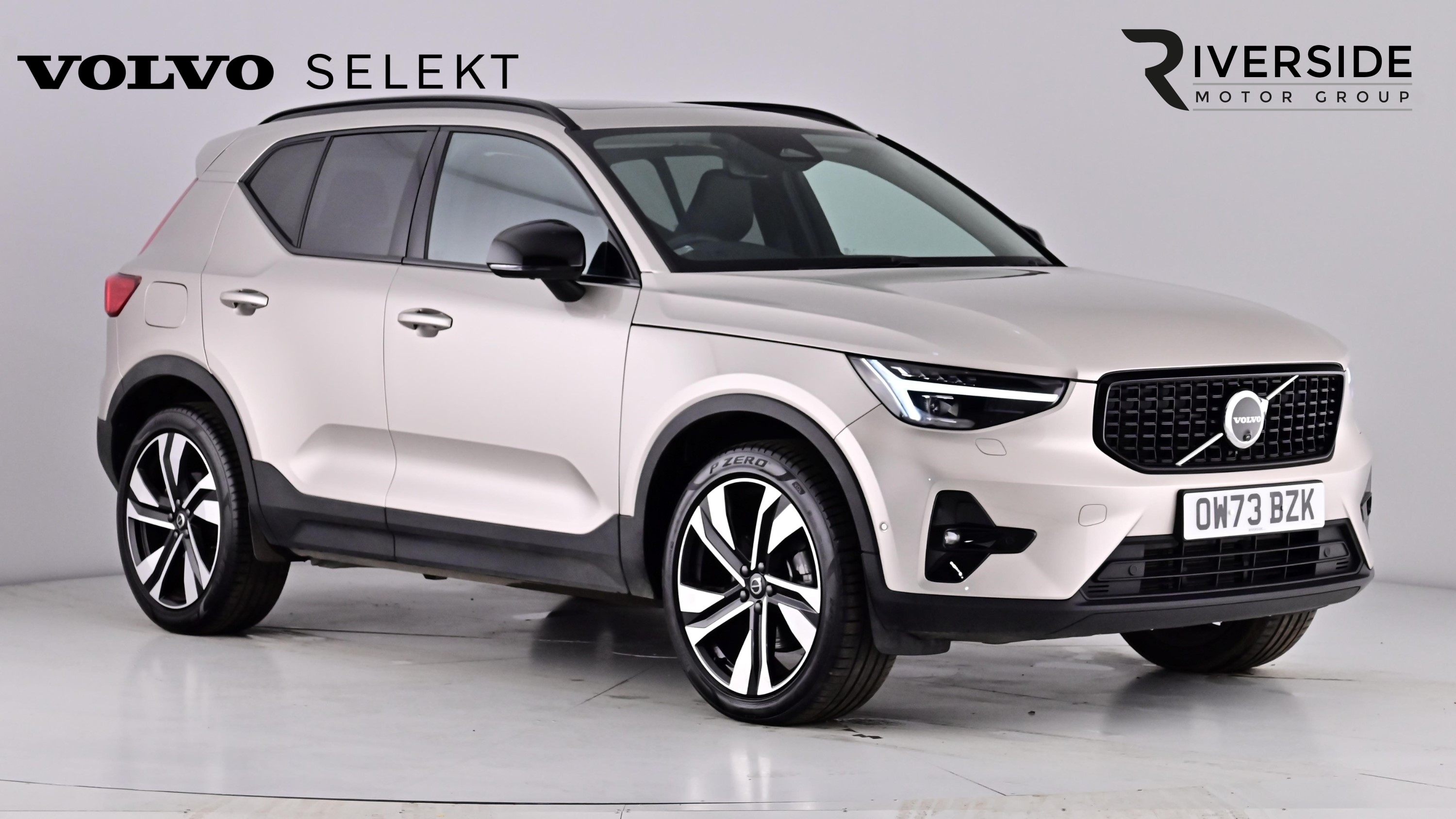 Main listing image - Volvo XC40