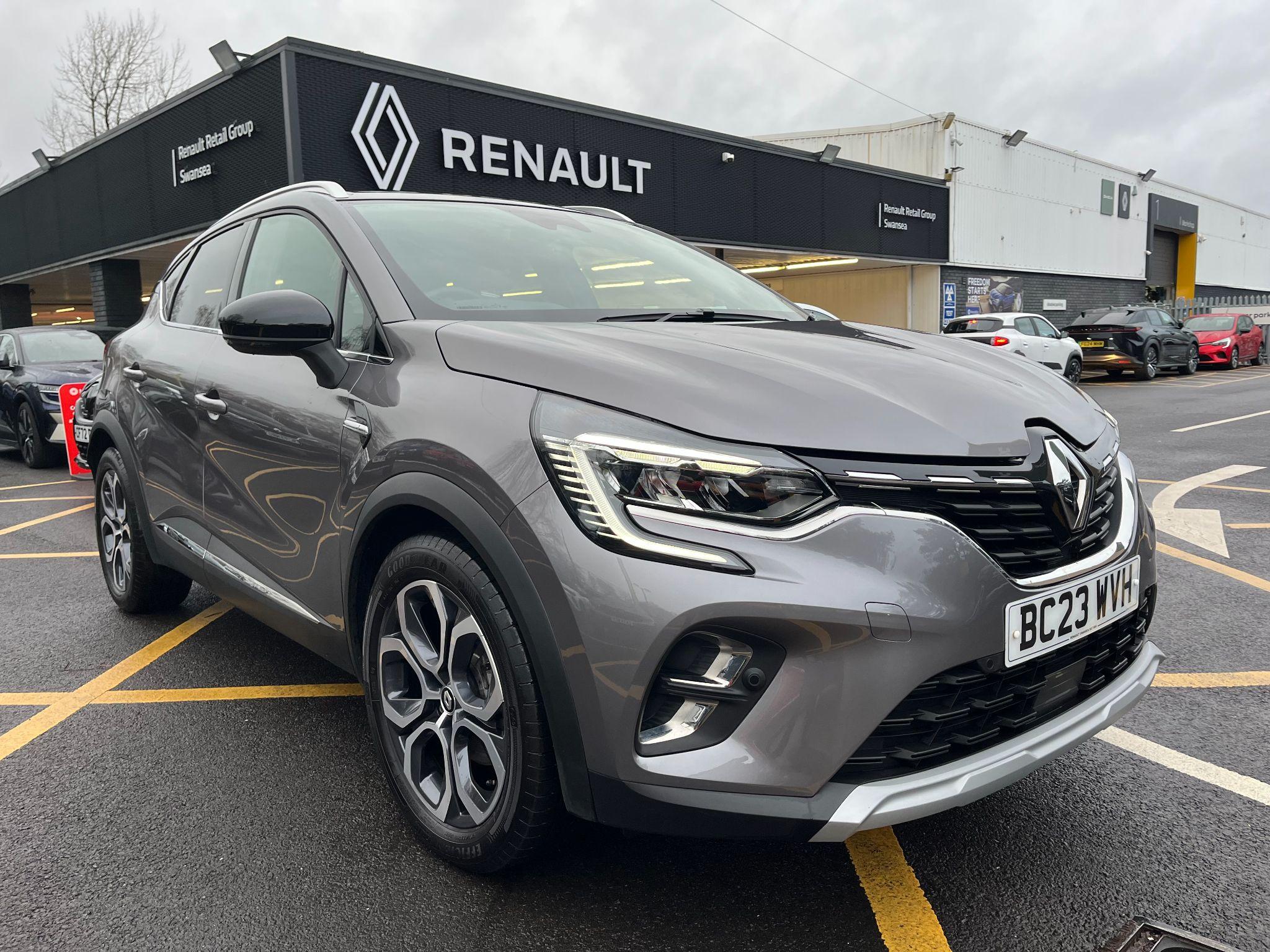 Main listing image - Renault Captur