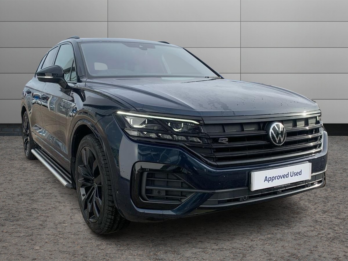 Main listing image - Volkswagen Touareg