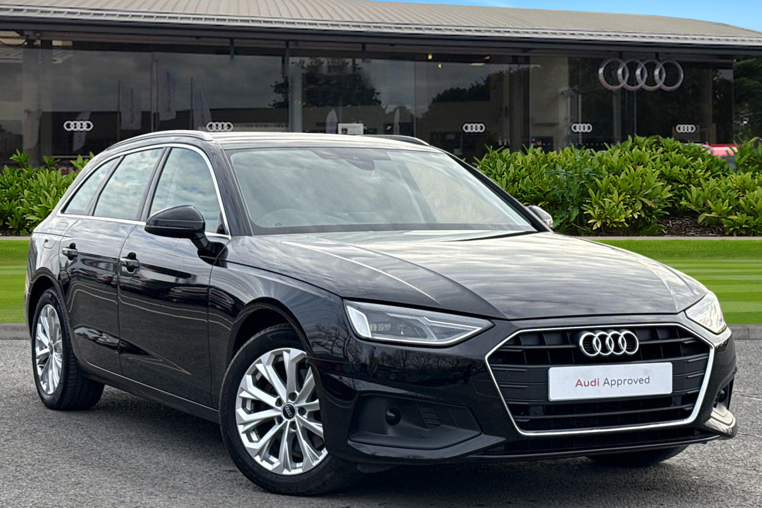 Main listing image - Audi A4 Avant