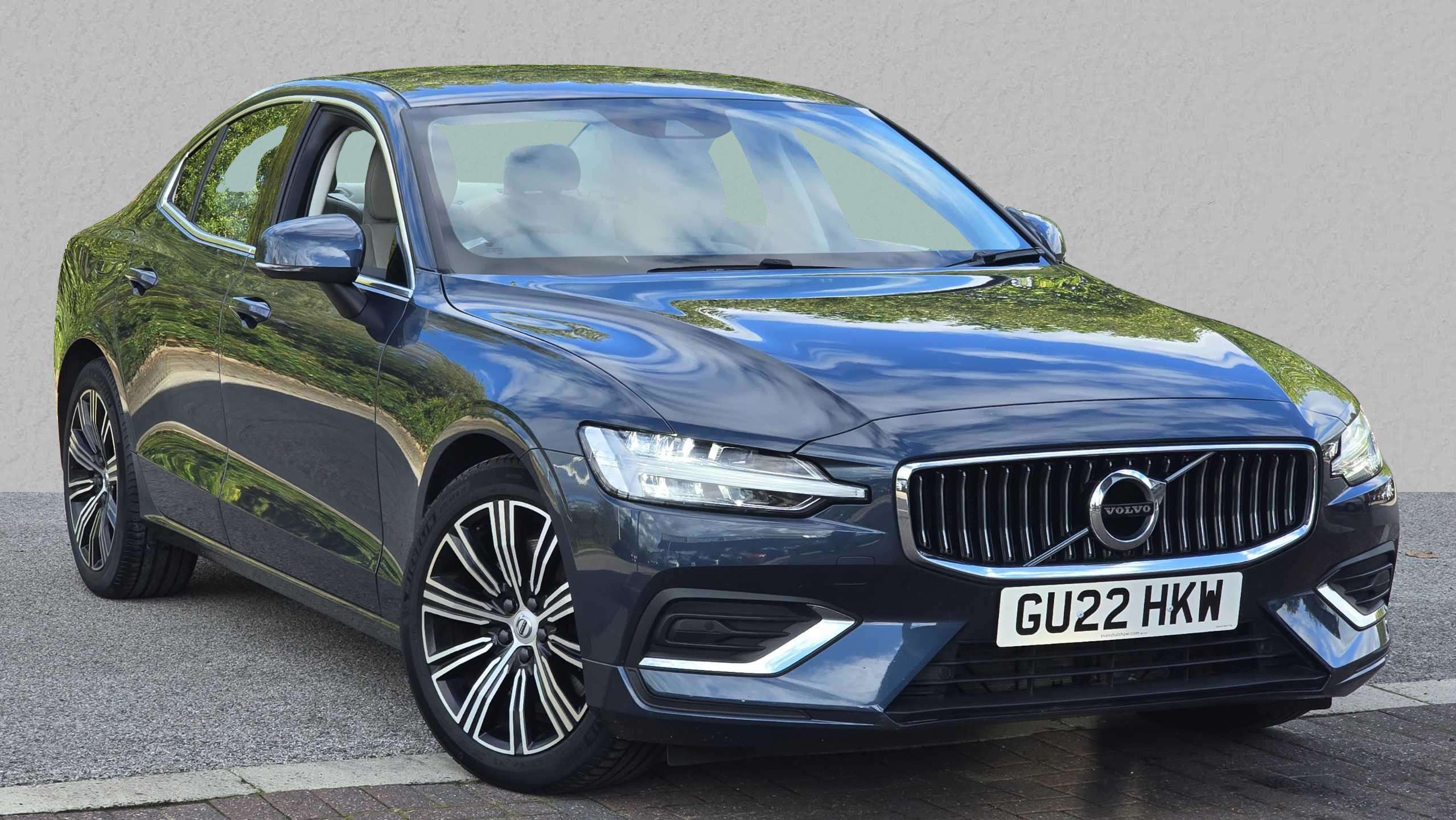 Main listing image - Volvo S60