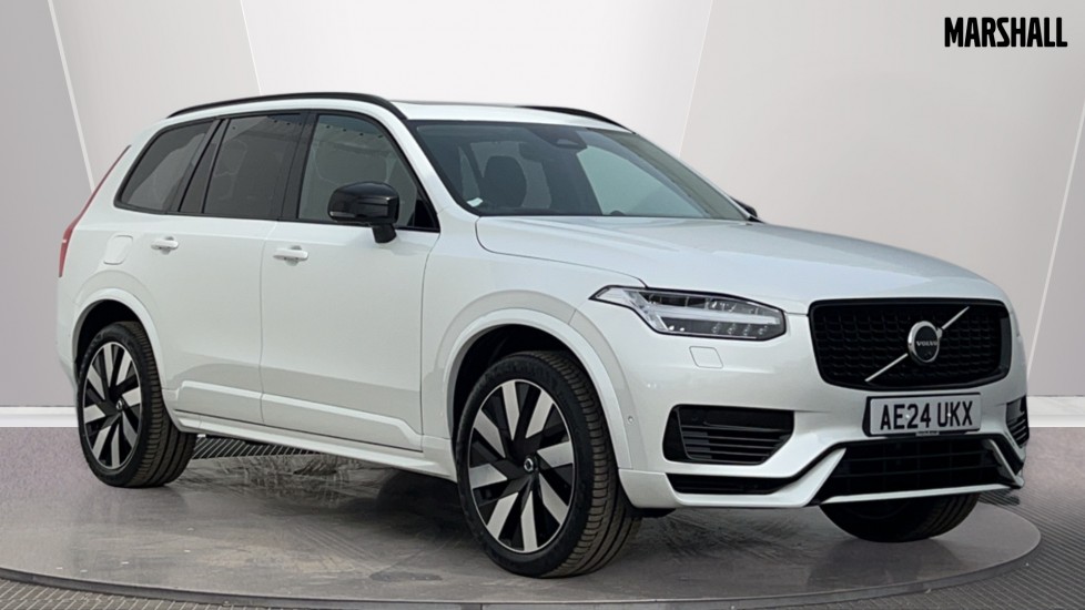 Main listing image - Volvo XC90