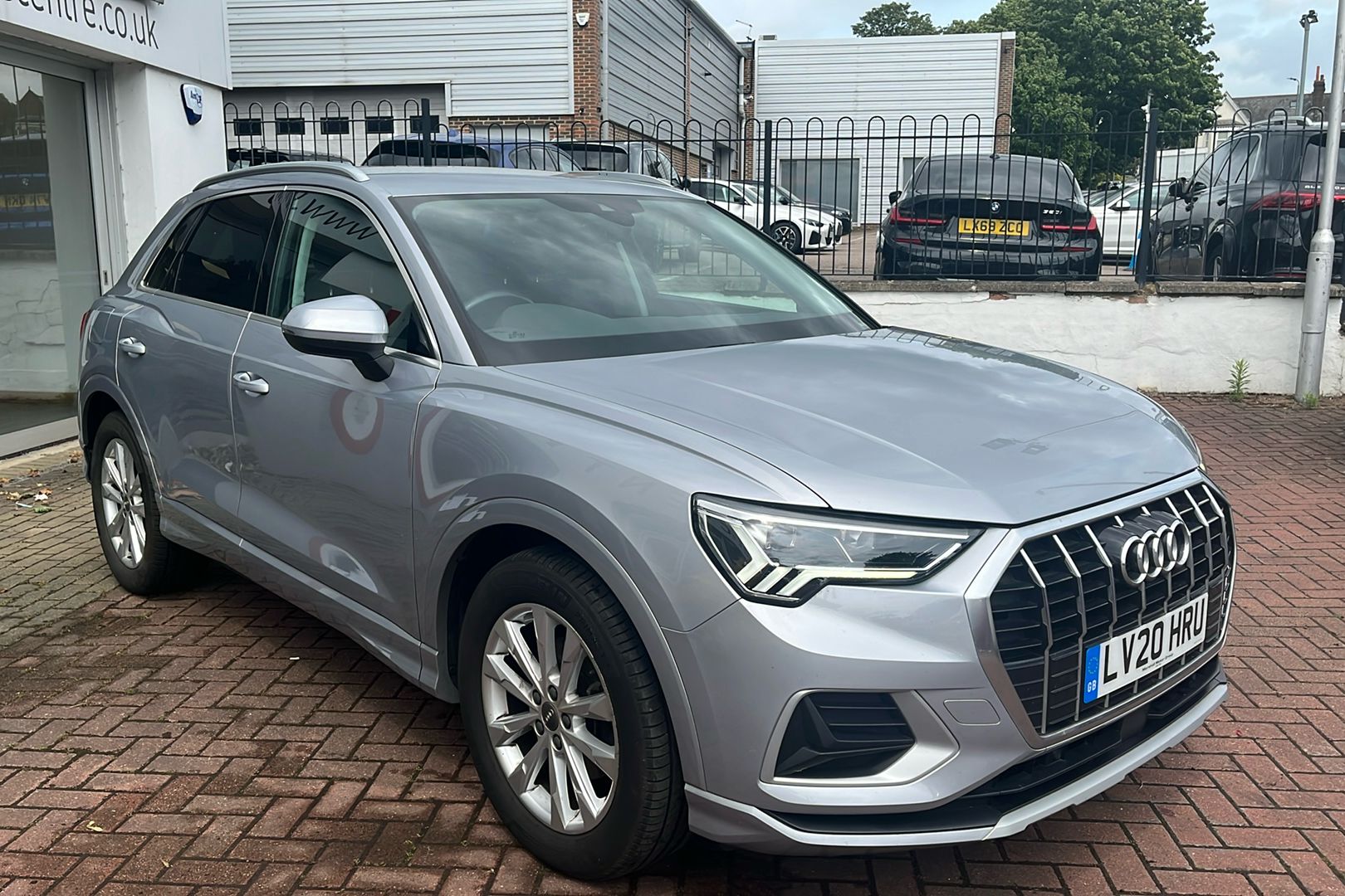 Main listing image - Audi Q3