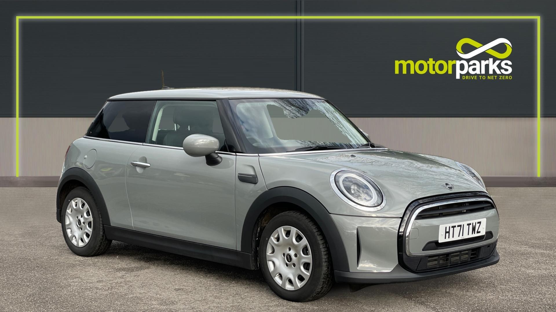 Main listing image - MINI Hatchback