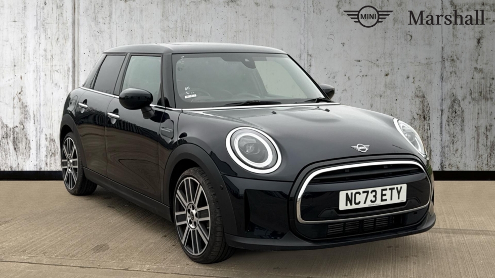 Main listing image - MINI Hatchback 5dr