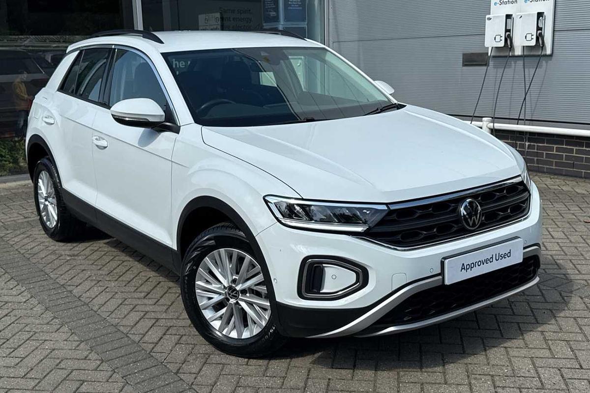 Main listing image - Volkswagen T-Roc