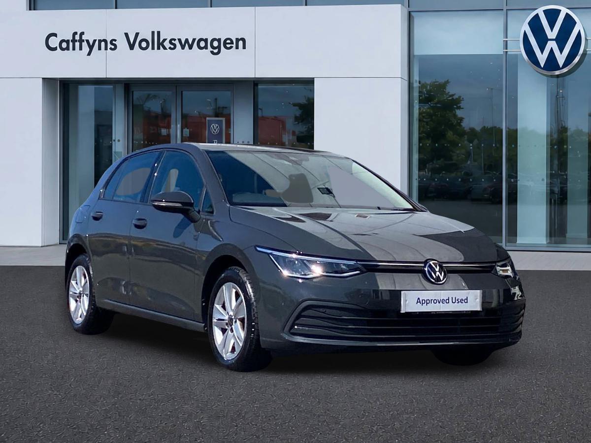 Main listing image - Volkswagen Golf