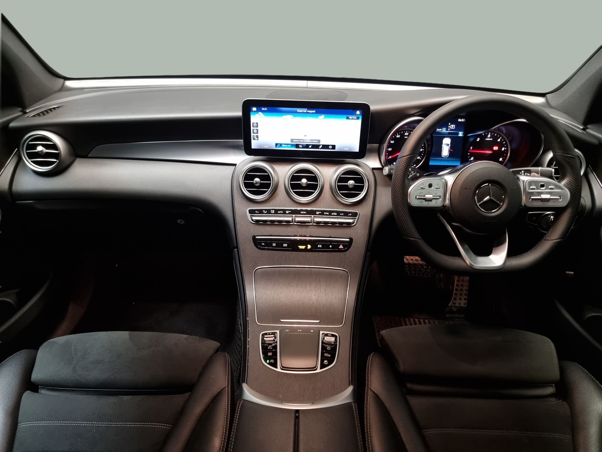 Main listing image - Mercedes-Benz GLC