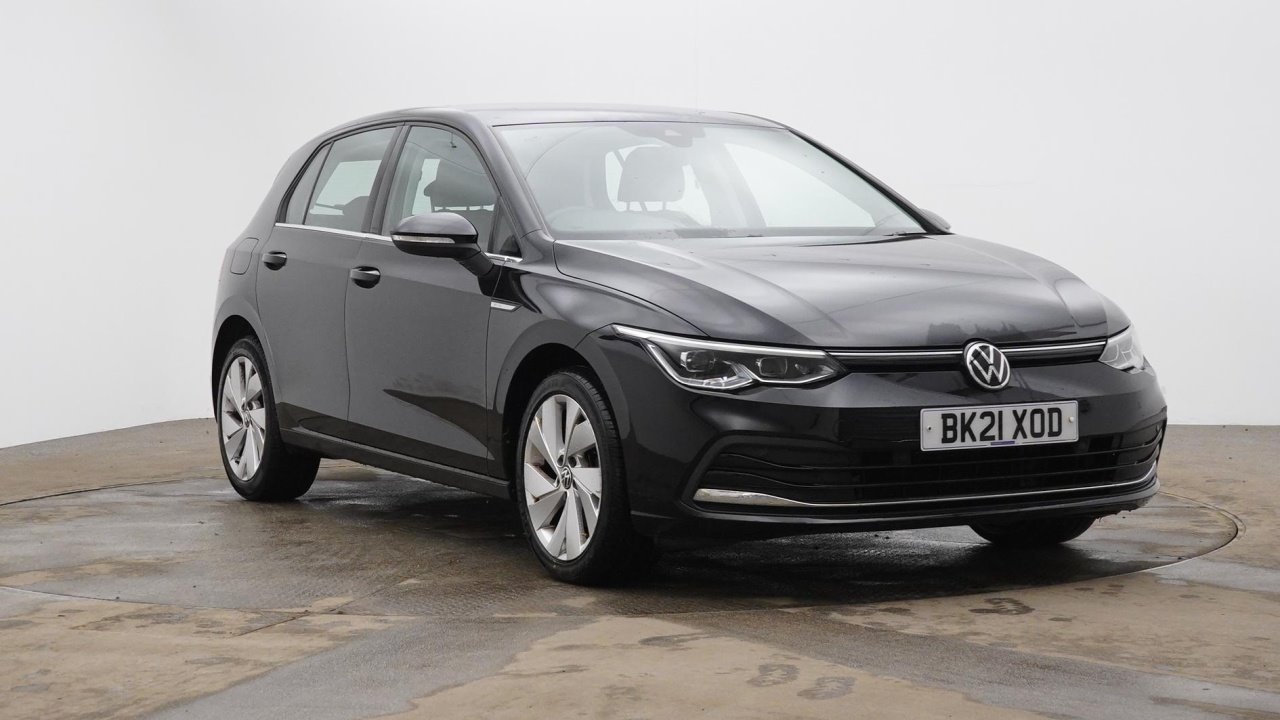 Main listing image - Volkswagen Golf