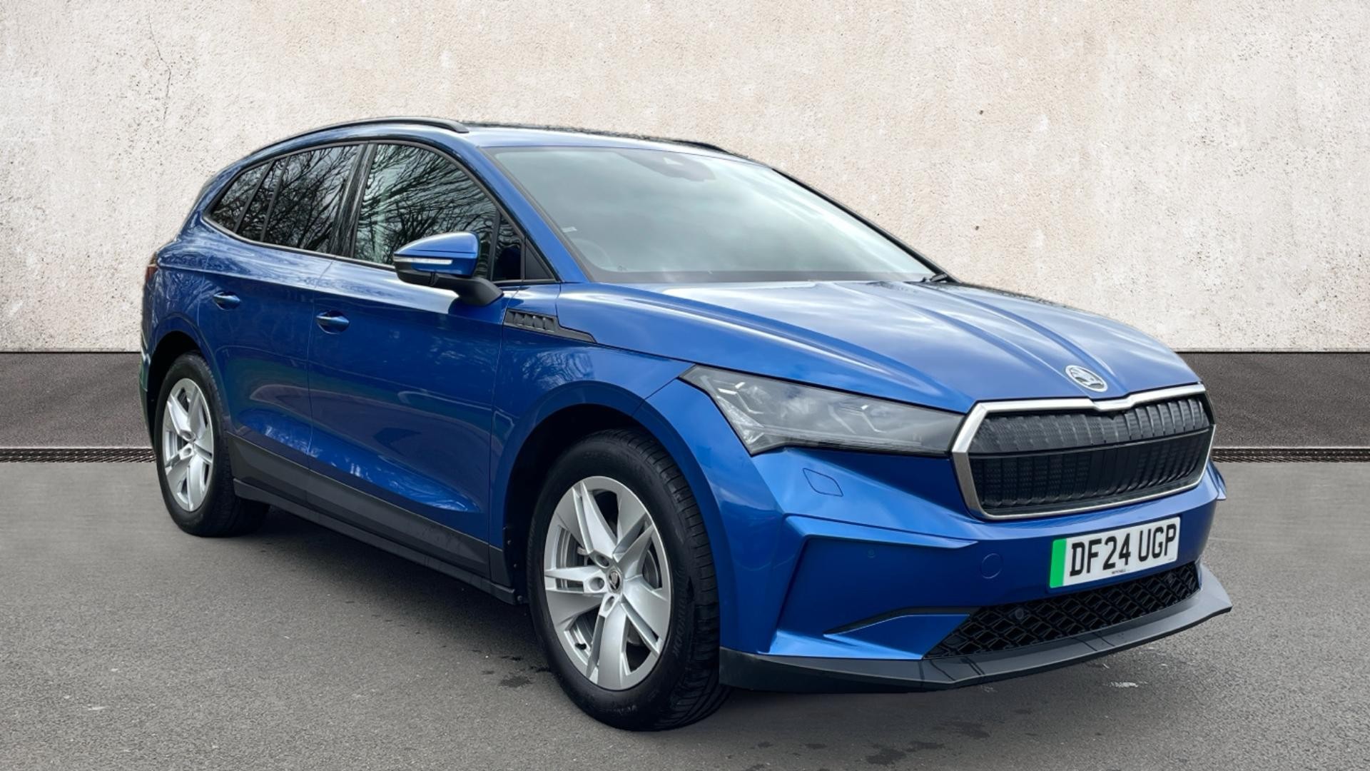 Main listing image - Skoda Enyaq