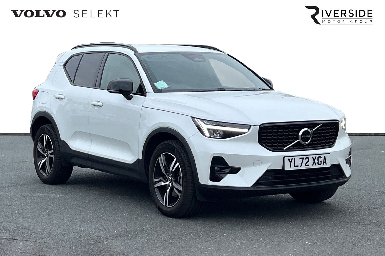 Main listing image - Volvo XC40